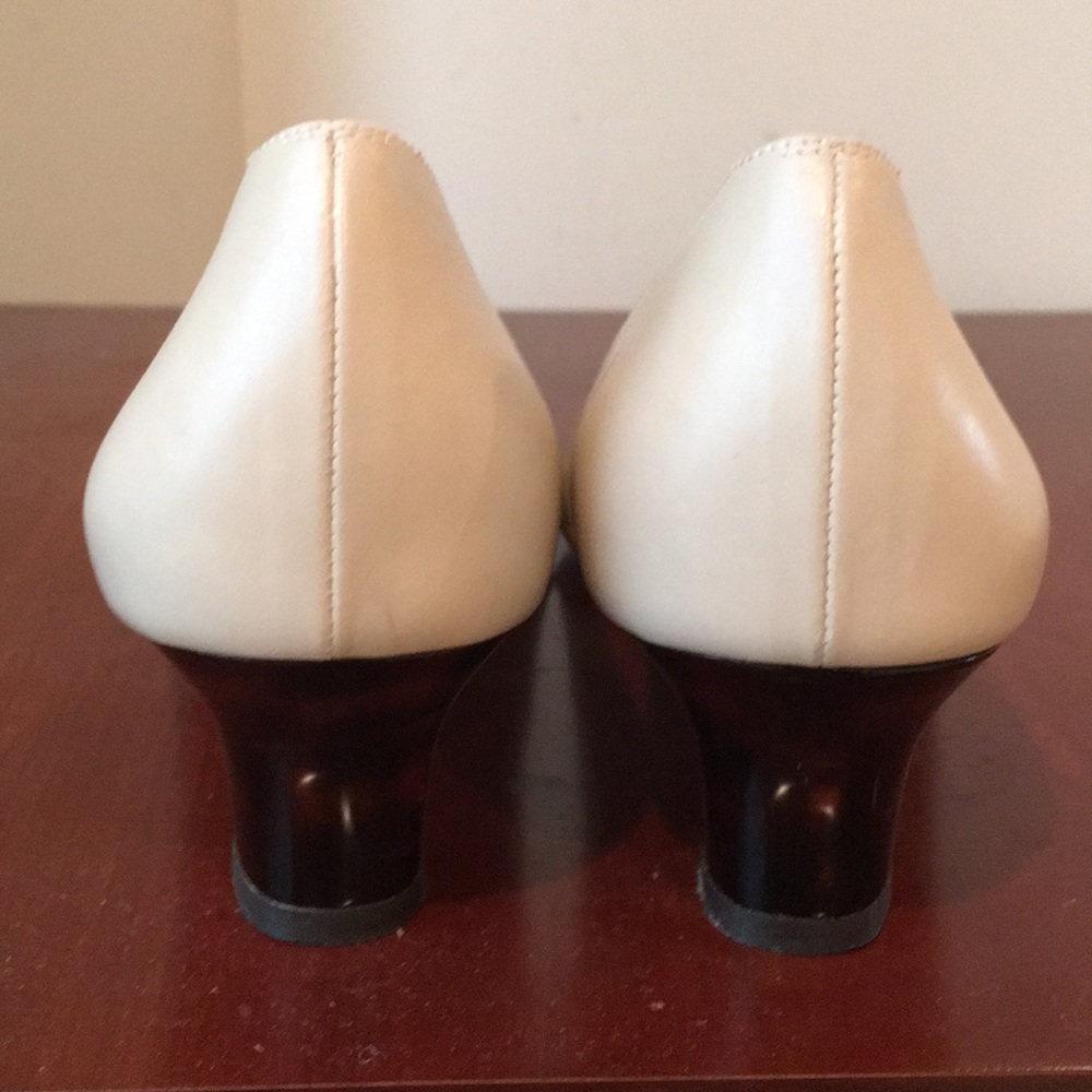 Salvatore Ferragamo Heels - Picture 4 of 8